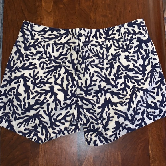 Lilly Pulitzer shorts - Picture 3 of 5